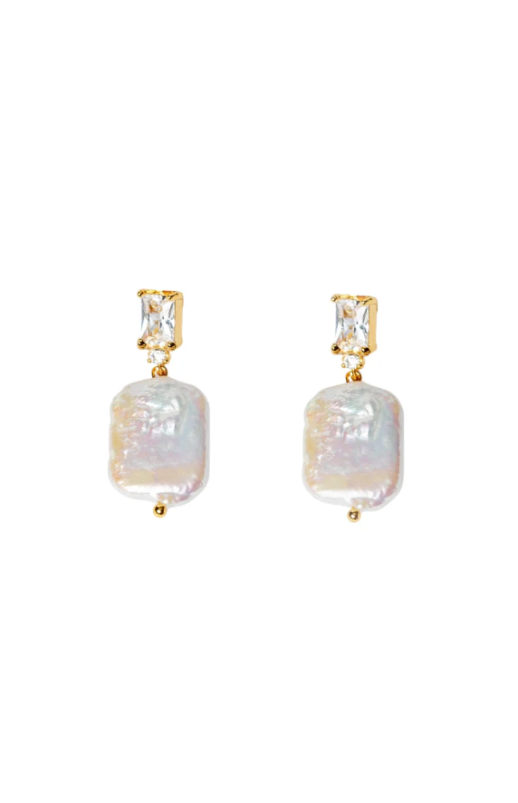 Zoe Jewelry Chloe Pearl Earrings