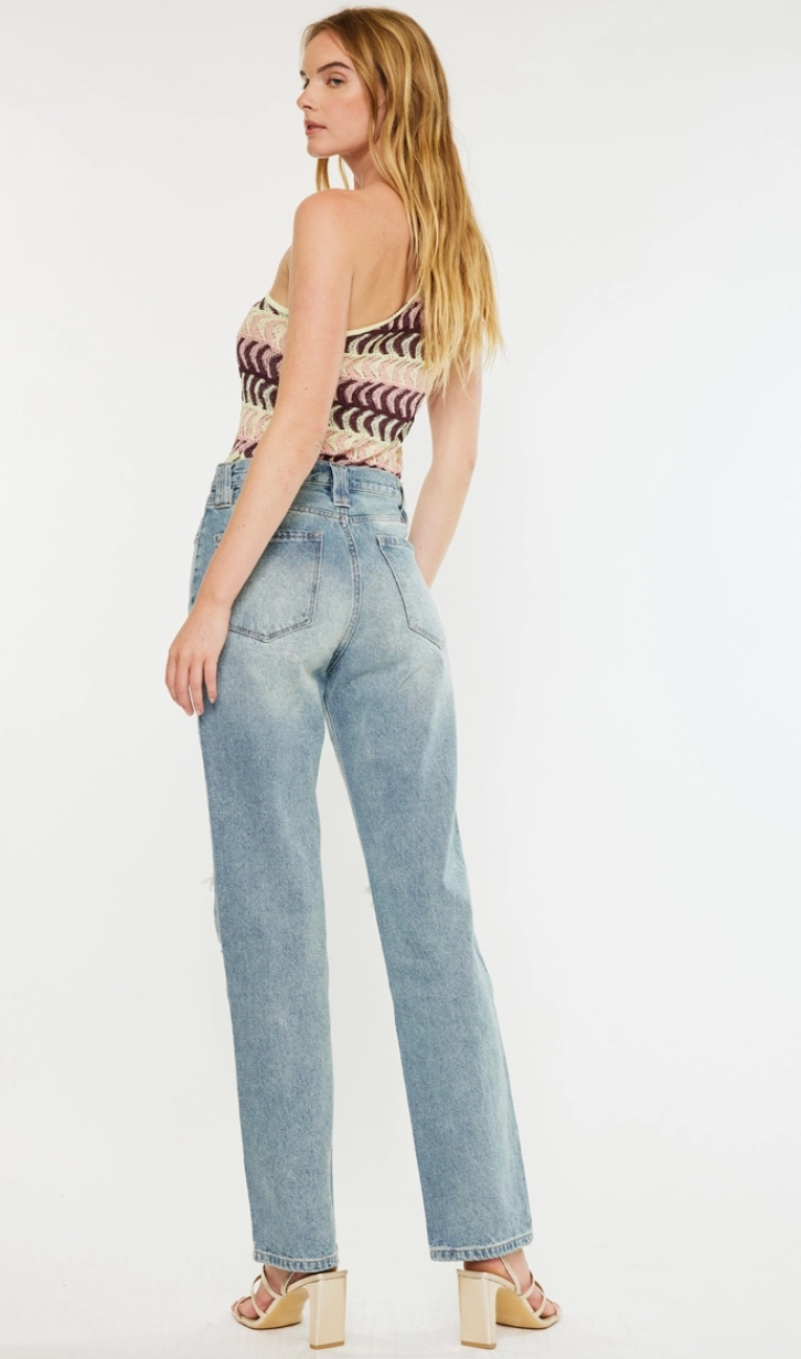 KanCan Karine Ultra High Rise 90s Straight Med Wash