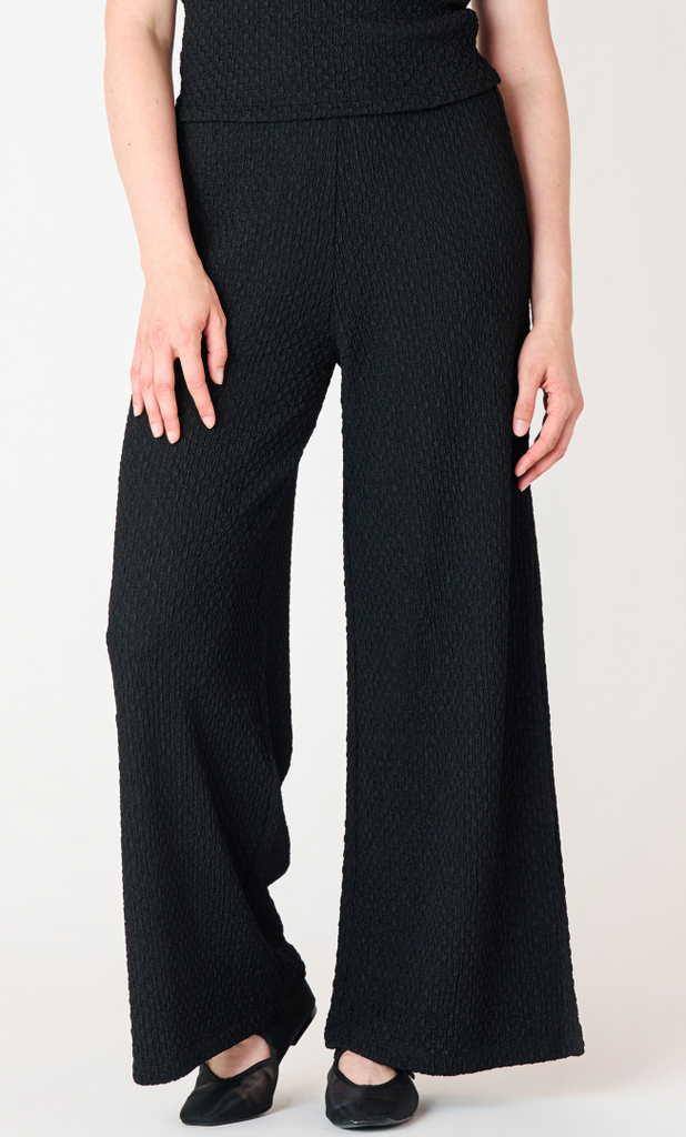 Black Tape Textured Wide Leg Pant Black