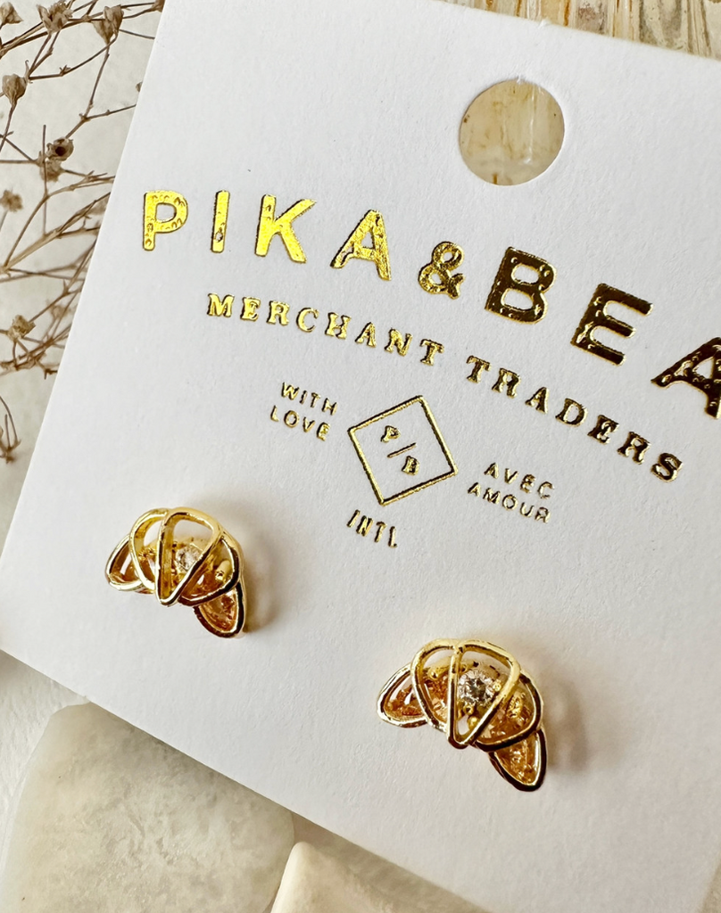 Pika & Bear Quaso Croissant Stud Gold