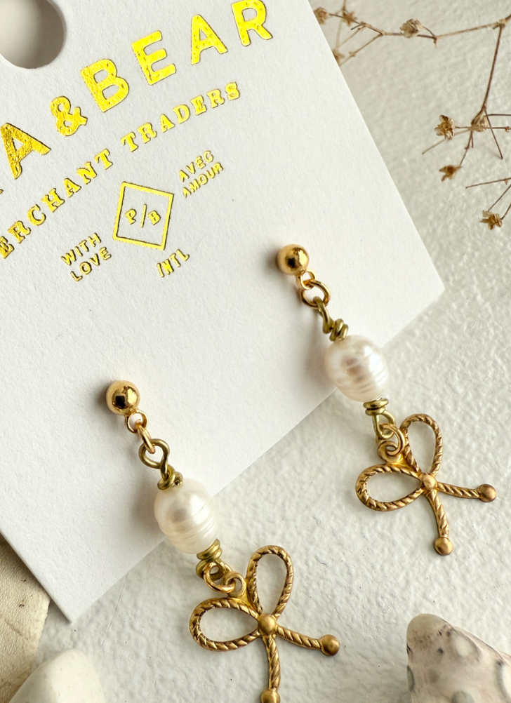 Pika & Bear Fontonage Bow Drop Earrings Gold