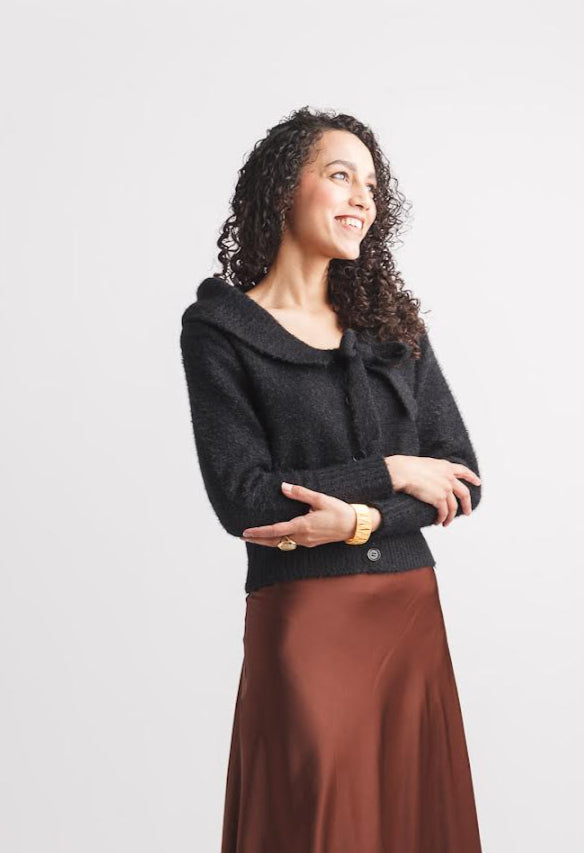 Papillon Crop Bow Cardigan In Black