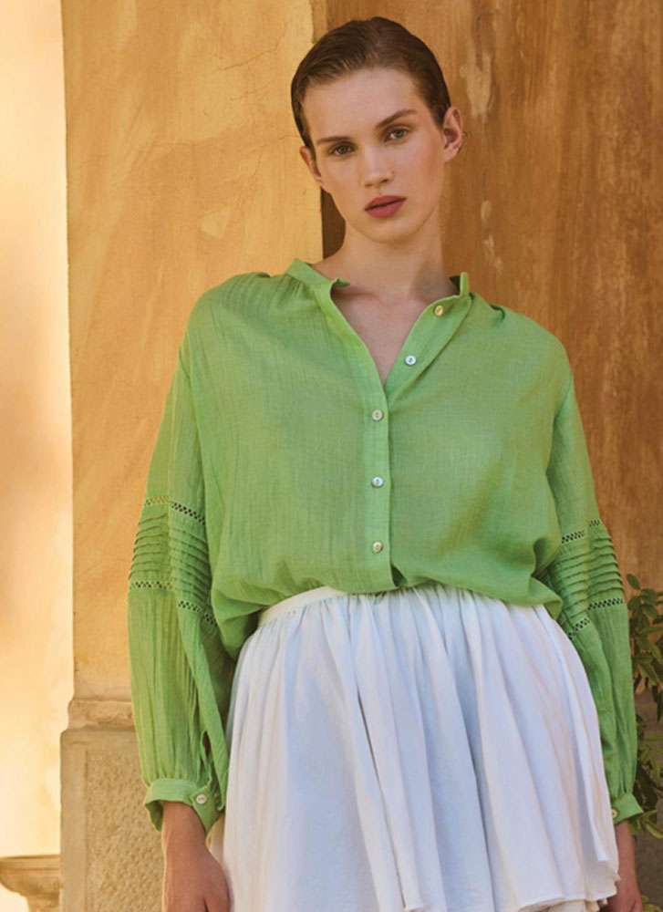 Marina V Crinkle Blouse In Green