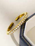 Hackney Nine Jocasta Minimalistic Ring Gold