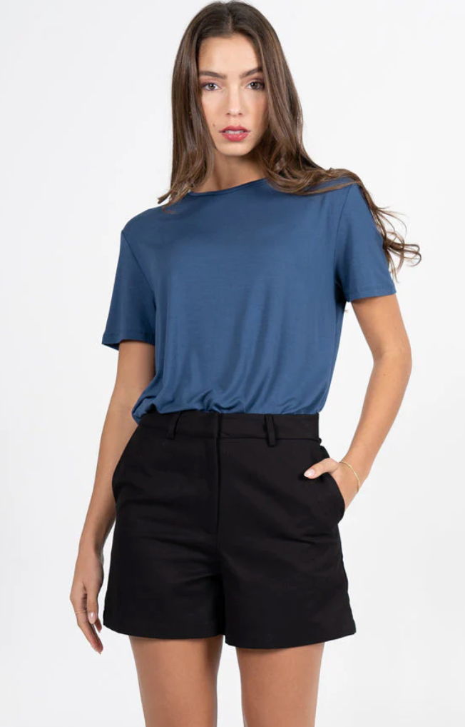 Cest Moi Dressy Pocket Short Black