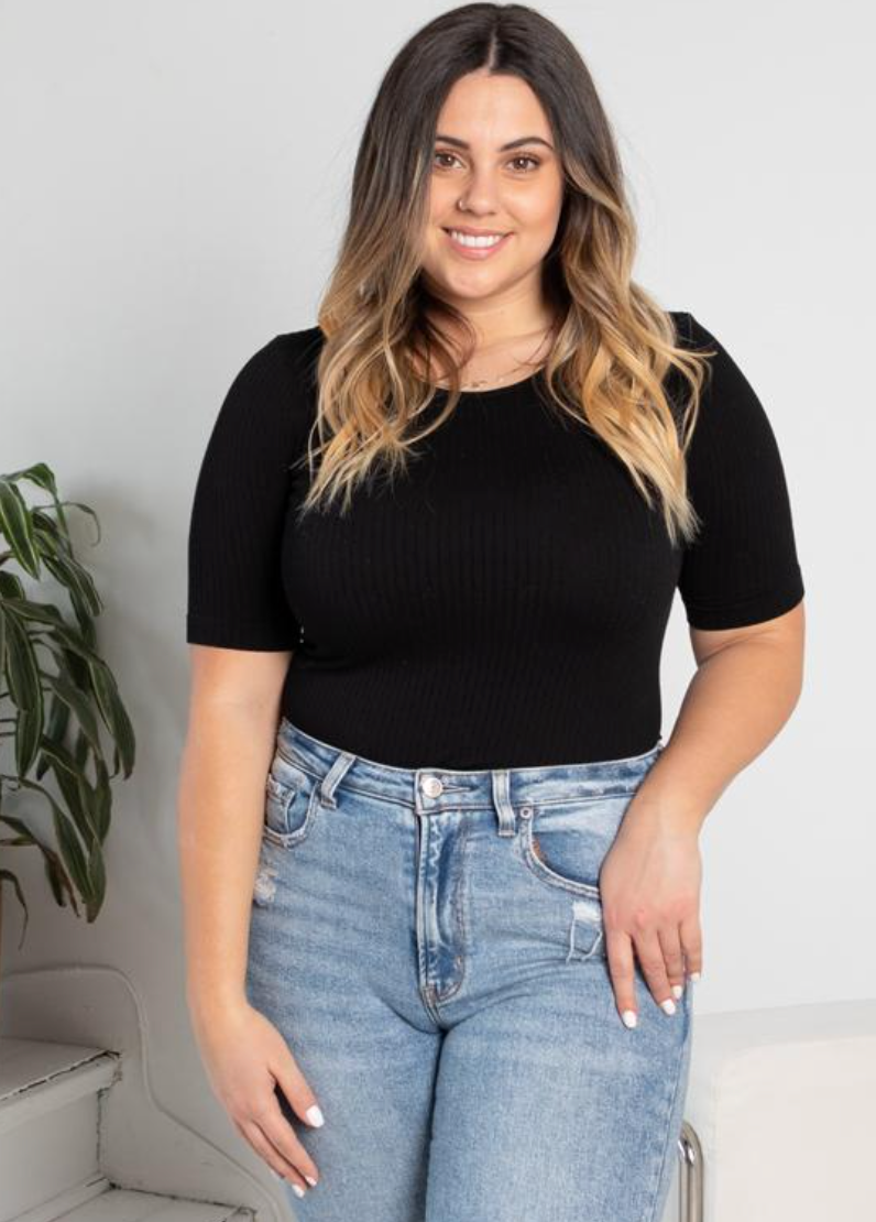 Cest Moi Seamless Rib Short Sleeve Tee Black