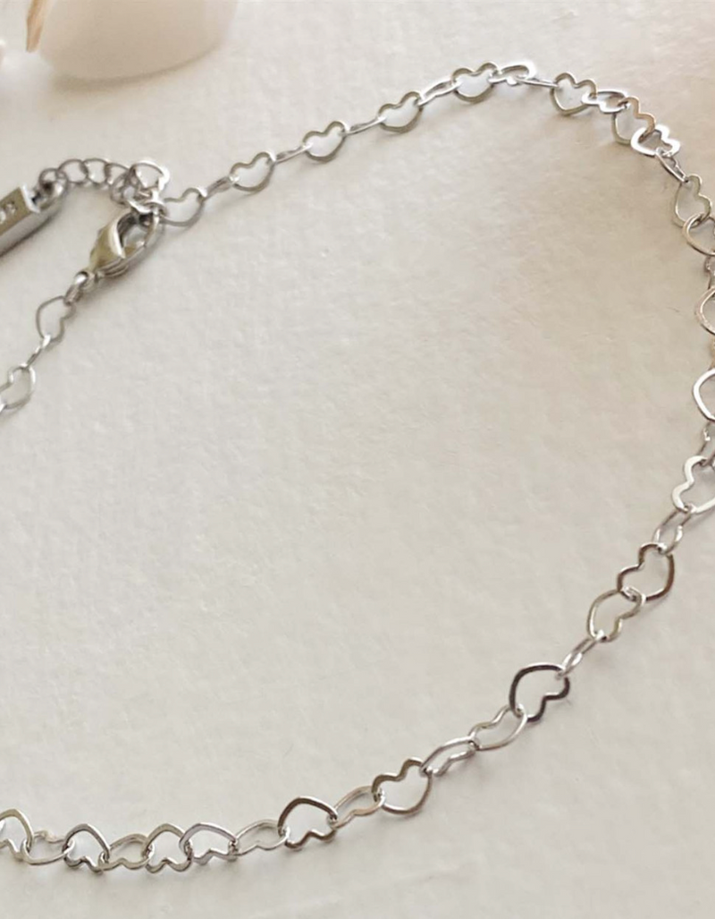 Pika & Bear Love Bites Mini Heart Bracelet Silver