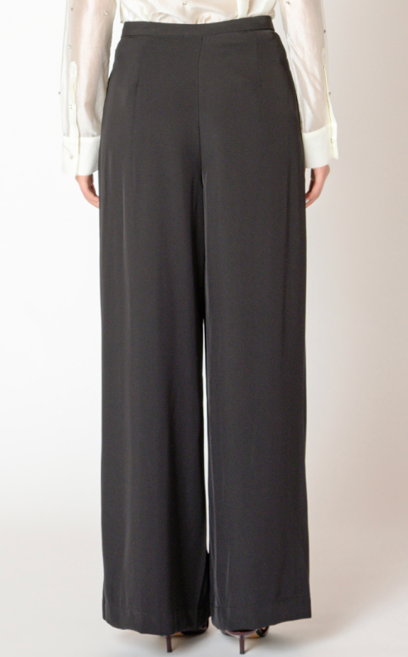 Black Tape Wide Flowy Pant Black