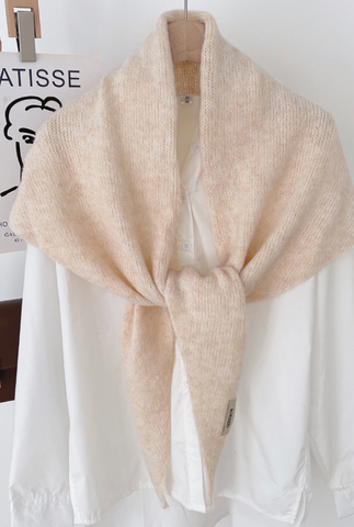 Lady June Triangle Scarf Beige