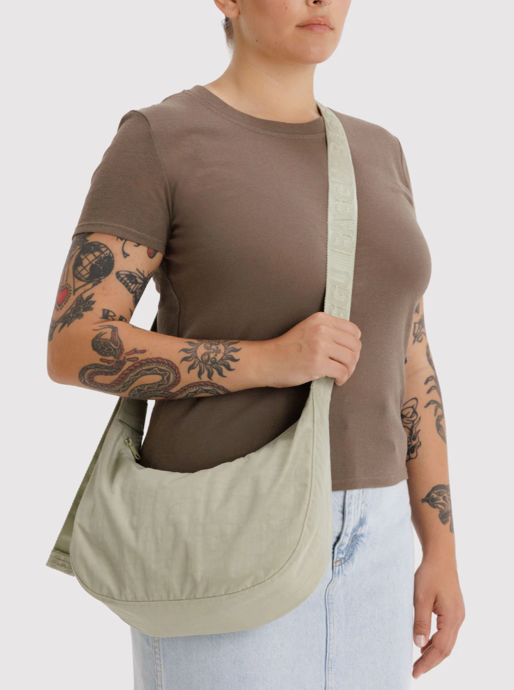 Baggu Medium Nylon Crescent Bag Celadon