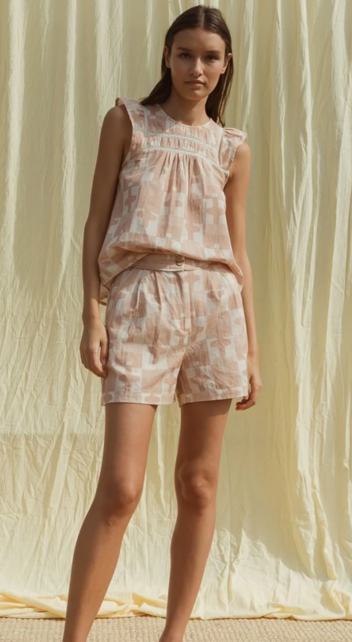 Indi & Cold Button Shorts Dusty Pink