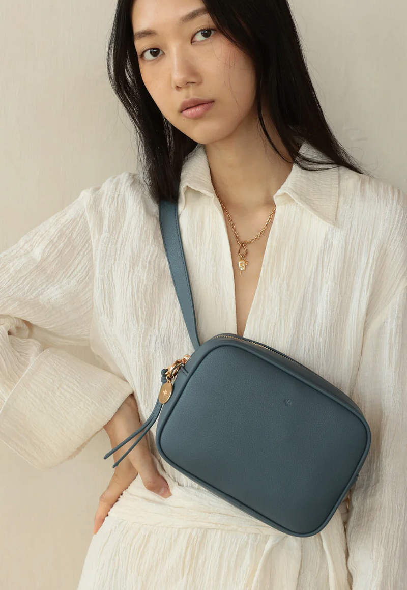 Ela Belt Bag Denim Pebble